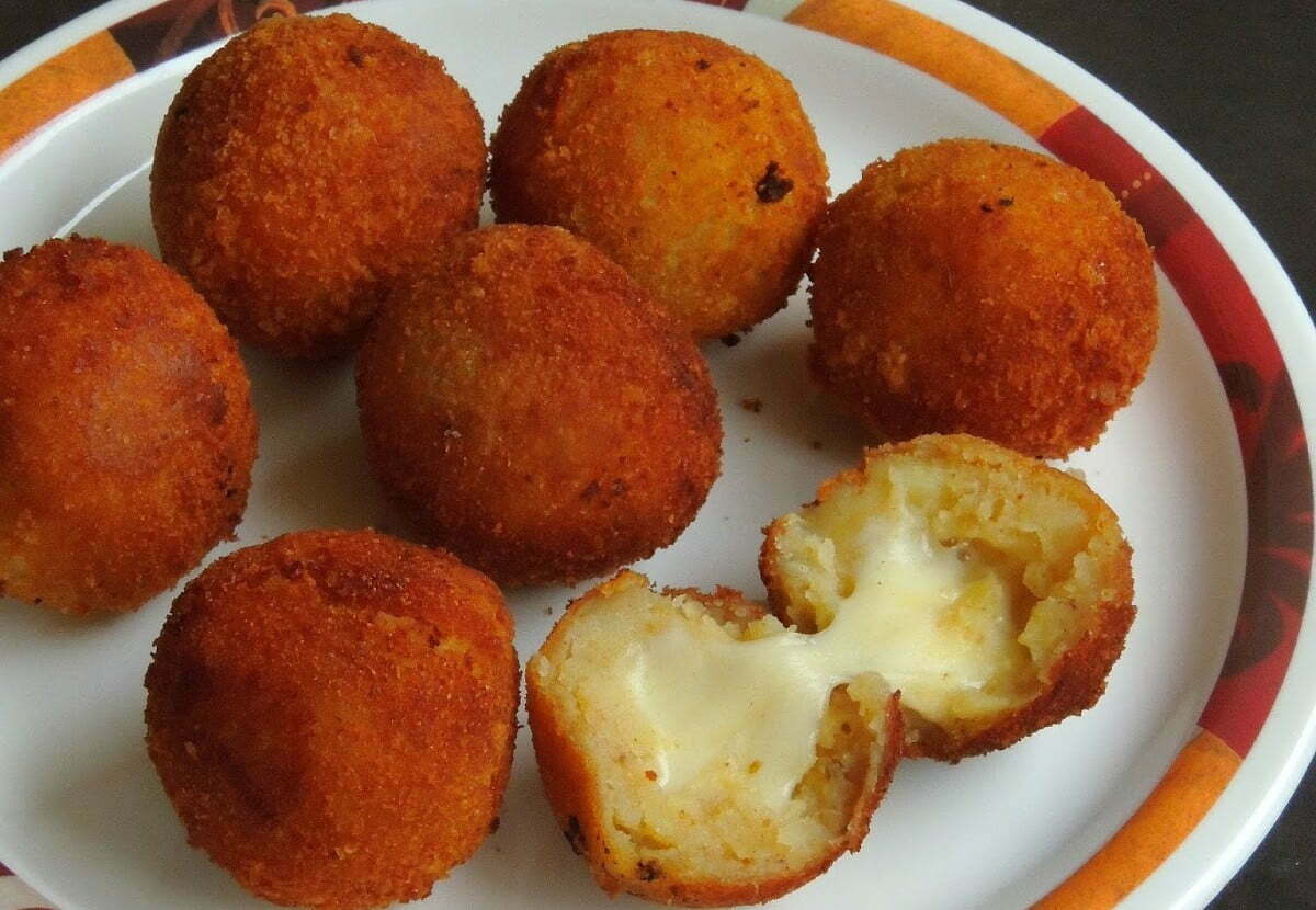 Cheesy Potato Balls Recipe - Chibog Mates